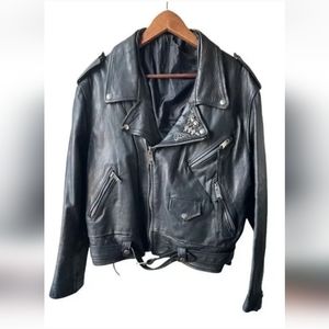𝅺VINTAGE 100% leather black motorcycle jacket size medium/large